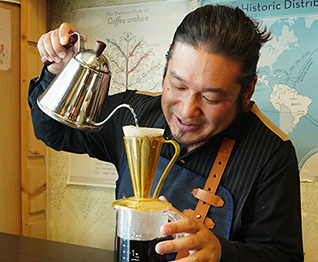 Coffee Journalist Taizo Iwasaki